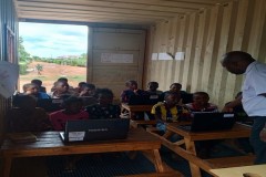 children-getting-computer-lessons