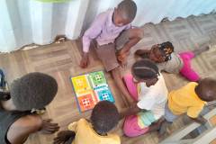 lower-grade-playing-board-game-Ludo